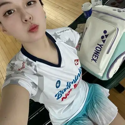 邹鹏德